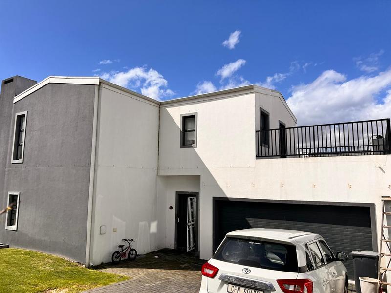 3 Bedroom Property for Sale in Langeberg Ridge Western Cape